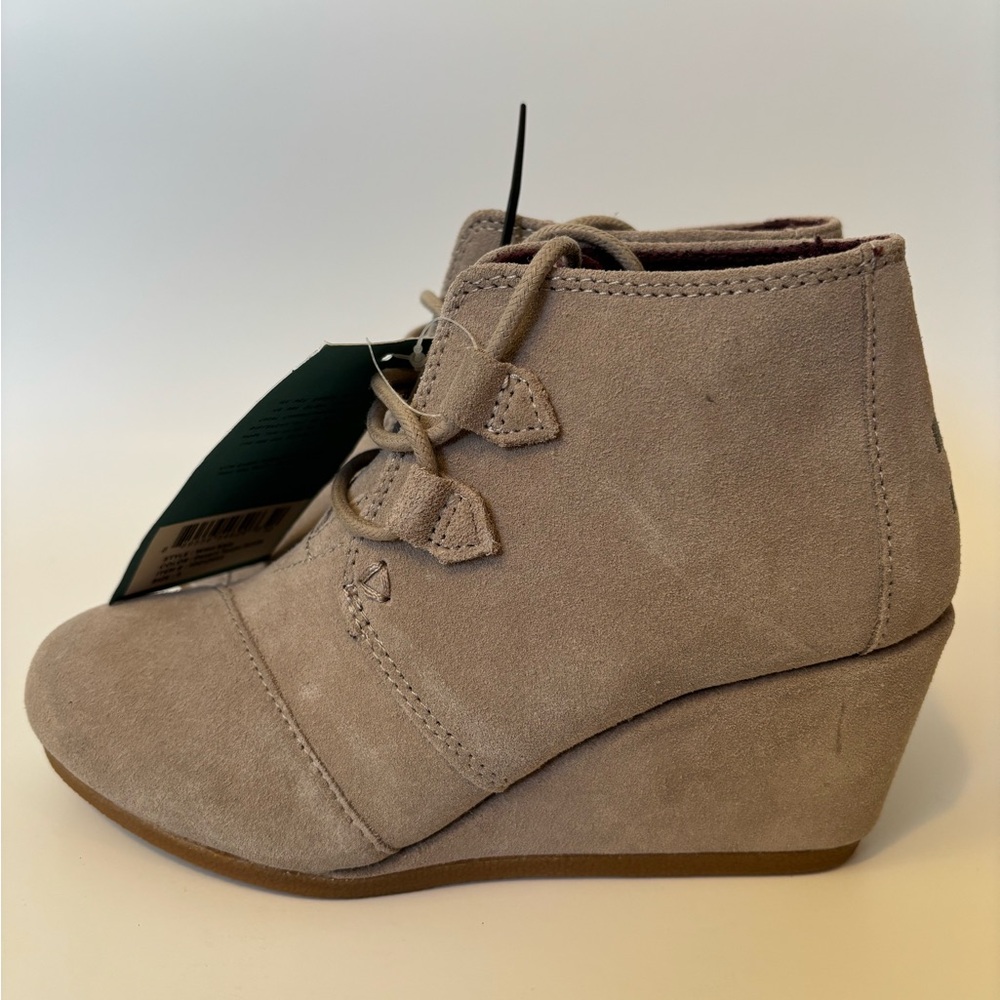 Toms Kala booties, Size 5